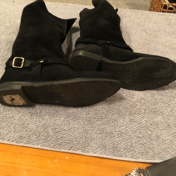 Black suede pointy toe boots - Picture 3 of 5